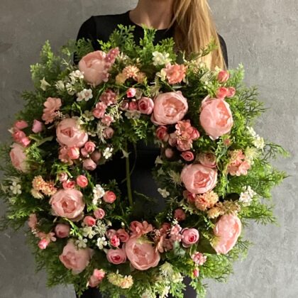 Wianek na drzwi Lily, średnica 64 cm