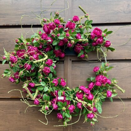 Wianek na drzwi róża fuksja