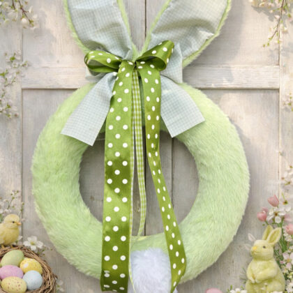 Wianek na drzwi zając wielkanocny