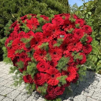 Naturalne serce nagrobne 72x62 cm